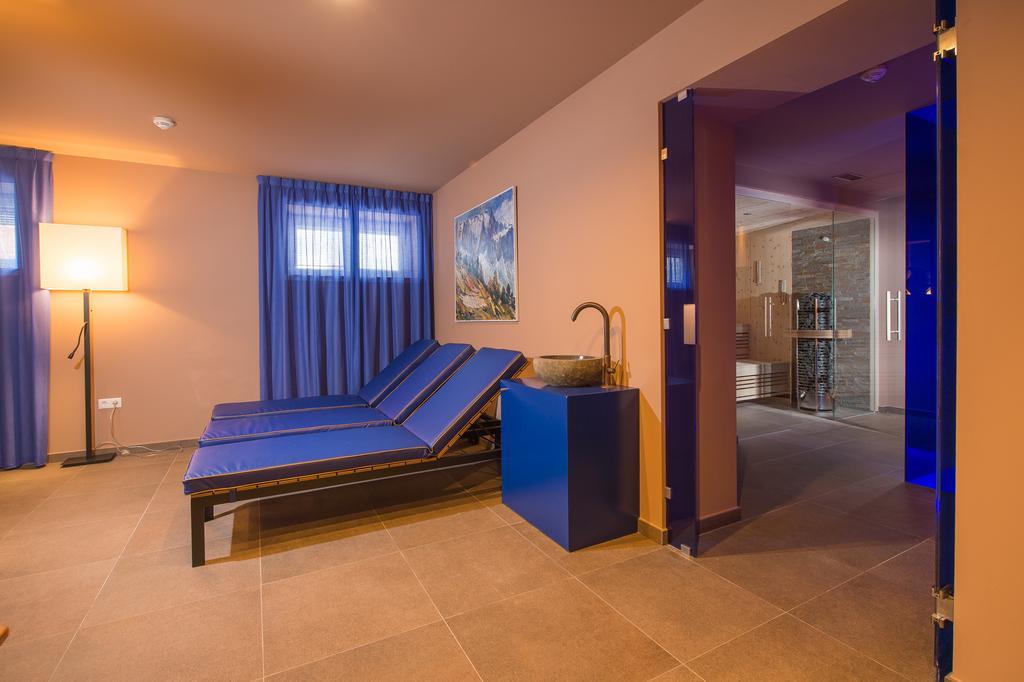 Seeberg Garni Hotel 칼다로 외부 사진