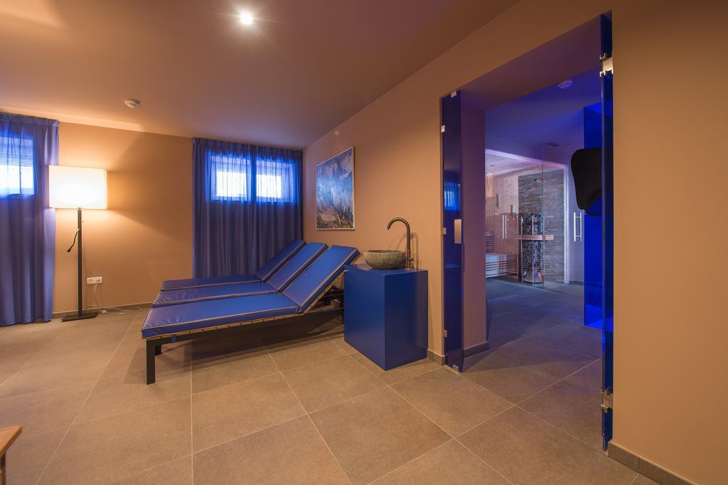Seeberg Garni Hotel 칼다로 외부 사진
