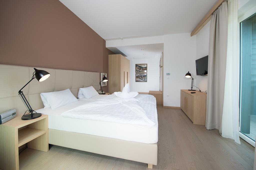 Seeberg Garni Hotel 칼다로 객실 사진