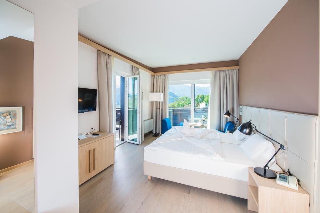 Seeberg Garni Hotel 칼다로 외부 사진
